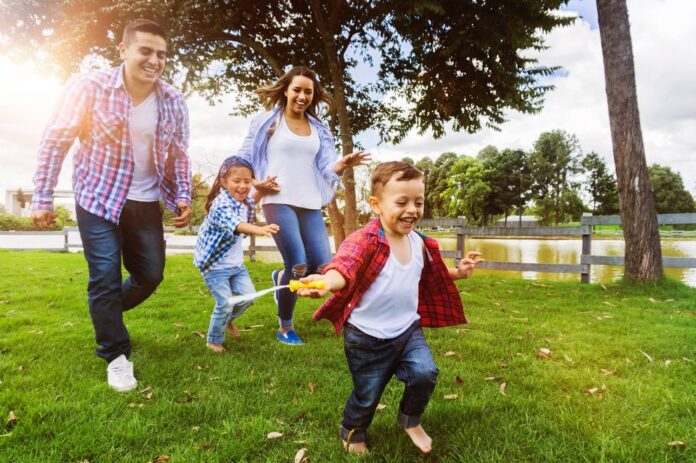 How To Promote Healthy Habits in Your Family This Fall