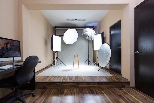 How Small Businesses Can be Benefited from Photography Studio Rental