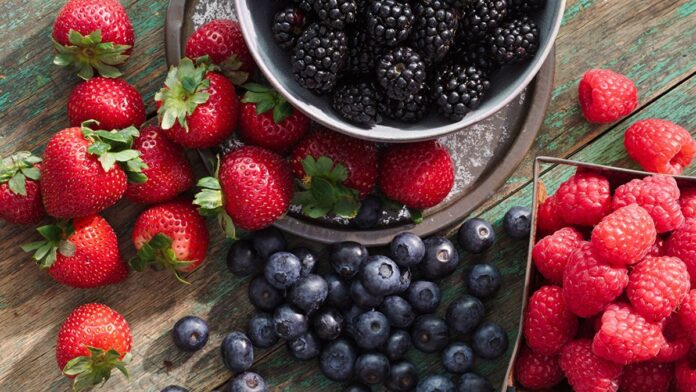 Keeping Fit And Healthy With Berries